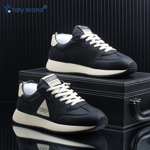 高级感潮牌时尚百搭潮流休闲运动阿甘鞋男款2026冬季新款增高男鞋