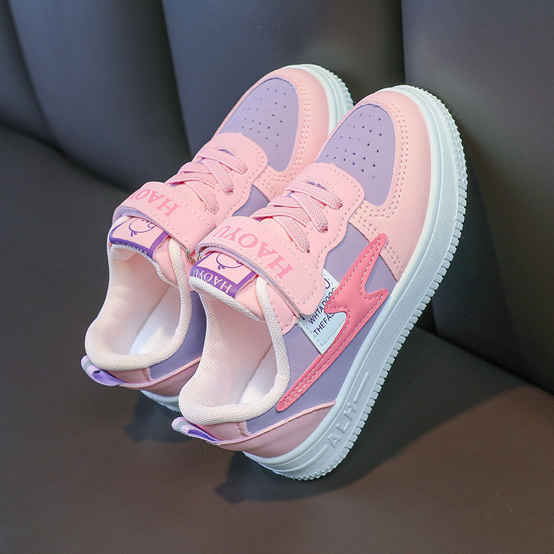 童鞋女童春款2026新款儿童运动鞋透气板鞋女孩男童春秋中大童轻便