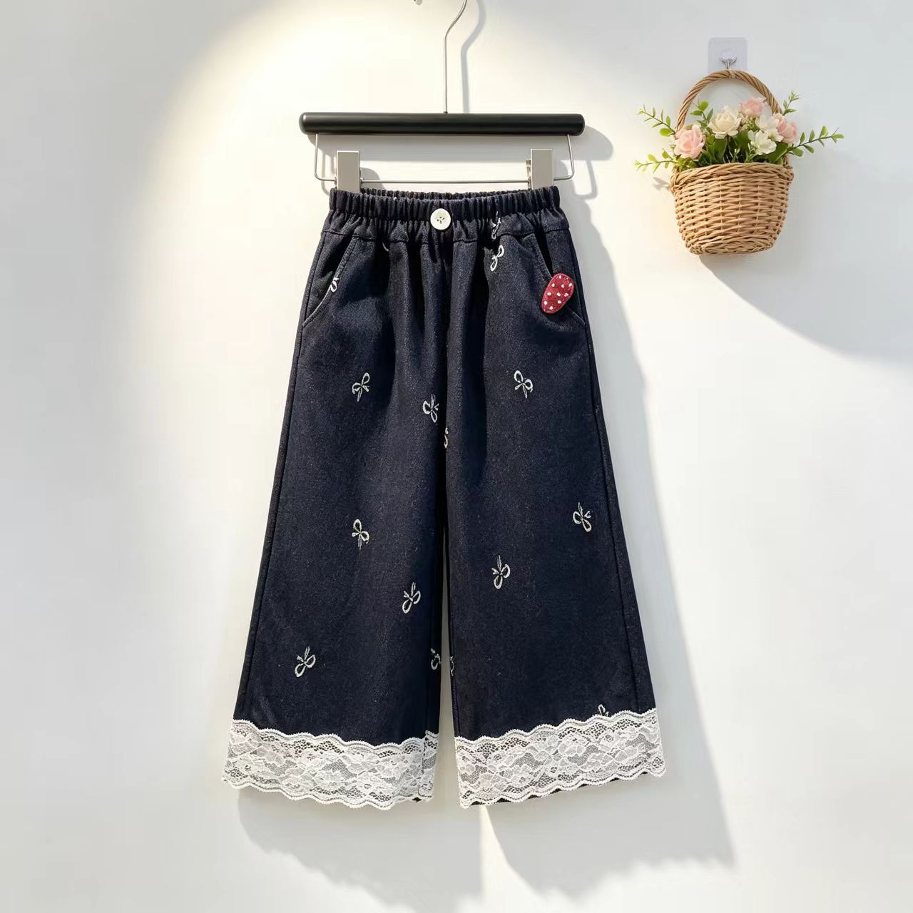 女童裤子春秋新款洋气童装仿牛仔