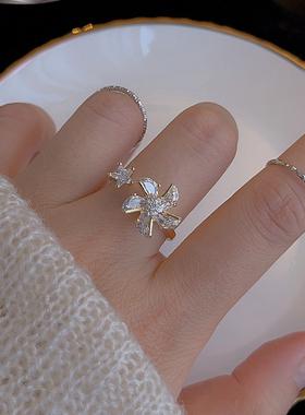 女锆石轻奢可转动戒指风车指环