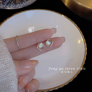 爆款 简约气质几何菱形方块猫眼石耳钉女2025新款 潮轻奢高级感耳环