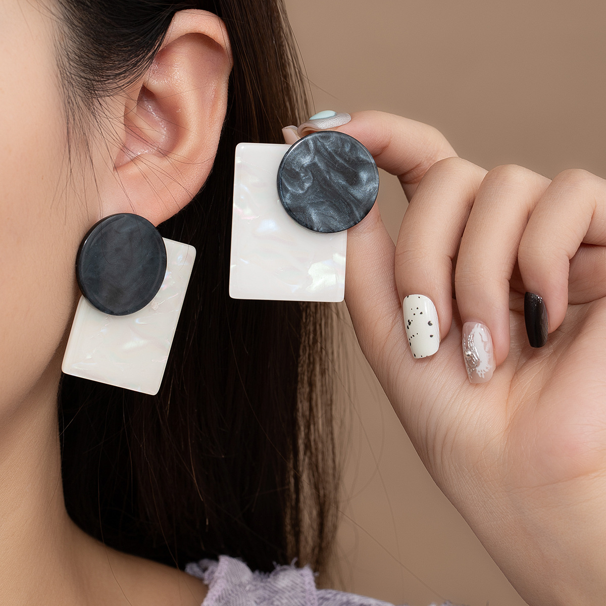 银针亚克力叠戴几何耳环女复古港