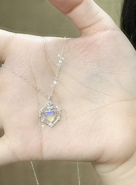 渐变爱心项链女轻奢小众设计感