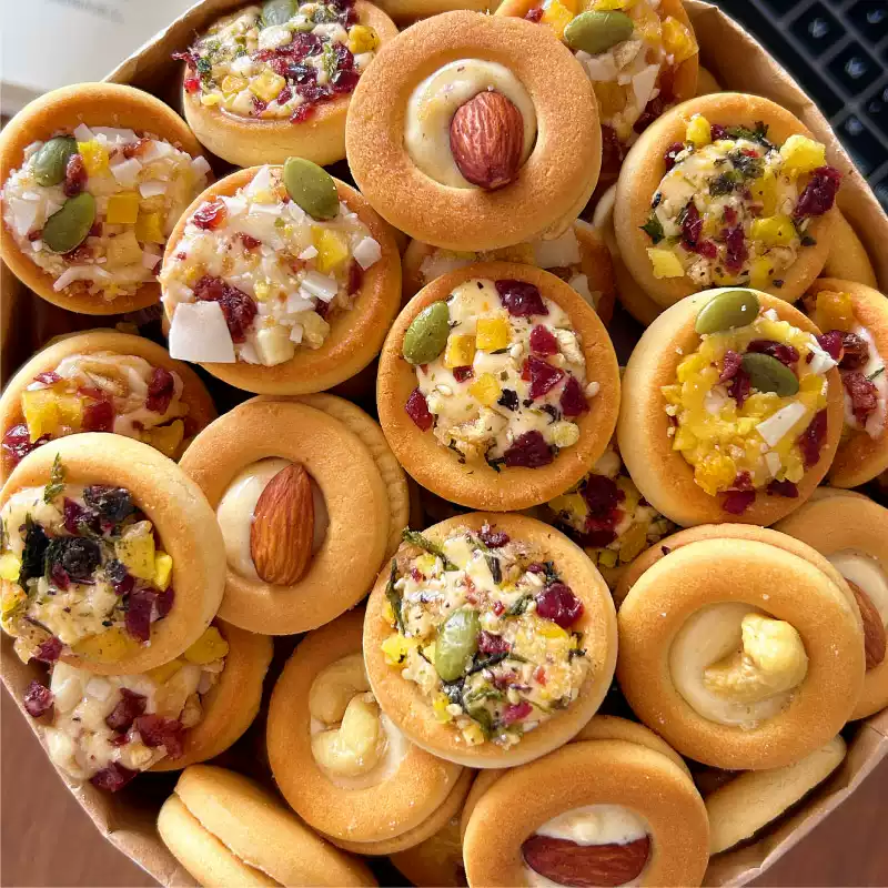 坚果饼干单独小包装披萨小饼牛扎饼干糕点零食网红爆款2025新款