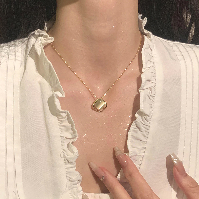 镀S925银不规则方形猫眼石项链女