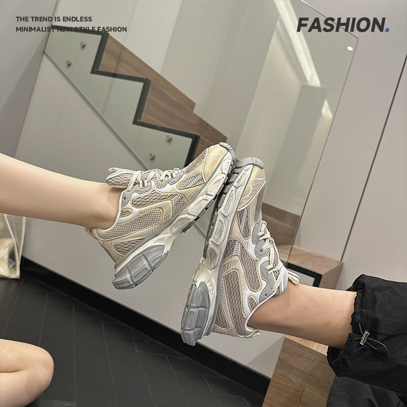 冬季爆款新品休闲户外运动小白鞋保暖时尚老爹鞋男女情侣款休闲鞋,流行男鞋,时尚休闲鞋,淘宝优惠券,粉丝福利购,淘宝优惠卷