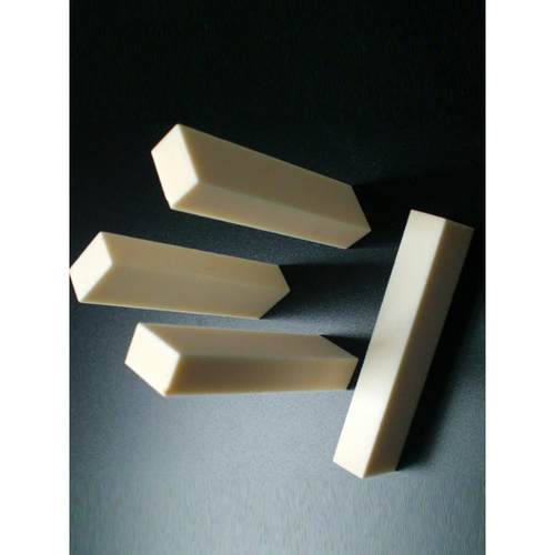 99氧化铝陶瓷耐磨长方块 陶瓷方形棒异形棒陶瓷条可激光切割加工
