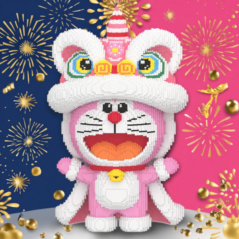 哆啦a梦粉色醒狮积木玩具摆件