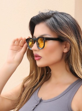 休闲百搭潮流小众太阳镜男女通用