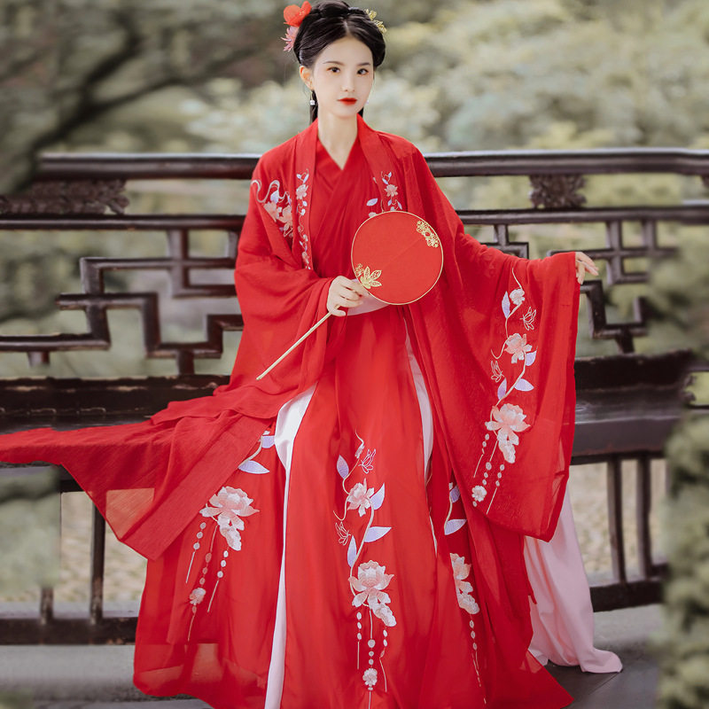汉虞葵汉服女正品原创中国风红色婚服古装流仙绣花交领齐腰襦裙春