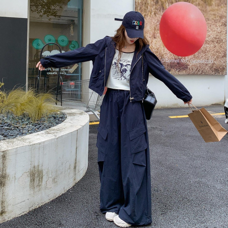 实拍藏蓝色洋气休闲工装套装女秋季2026年新款小个子阔腿裤三件套