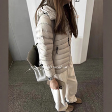 90白鸭绒轻薄无胆羽绒服女短款2025秋冬新款修身排骨泡芙连帽