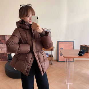 收腰泡芙2025新款 白鸭绒保暖羽绒服女轻盈韩系连帽抽绳收腰外套