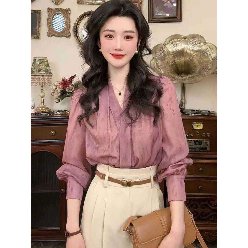 紫醉琉璃复古港风V领通勤衬衫女高腰显瘦纯色褶皱休闲长裤两件