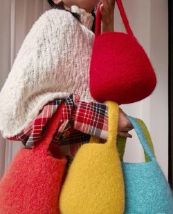 沾化包纯羊毛线团正品羊毛新年中国红网红包包毛呢配大衣100%羊毛