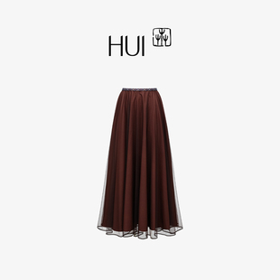 HUI卉昙暮棕色羲和肌理刺绣柔美薄纱网格肌理伞裙2025秋冬新款