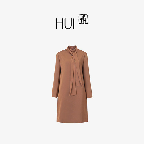 HUI卉醋酸缎光泽感桑蚕丝连衣裙