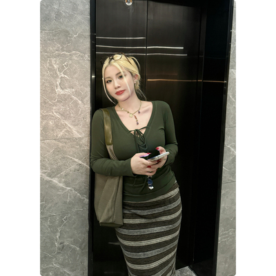 糯米子[一绳之约]镂空高级感显瘦T恤早春百搭女系带长袖上衣