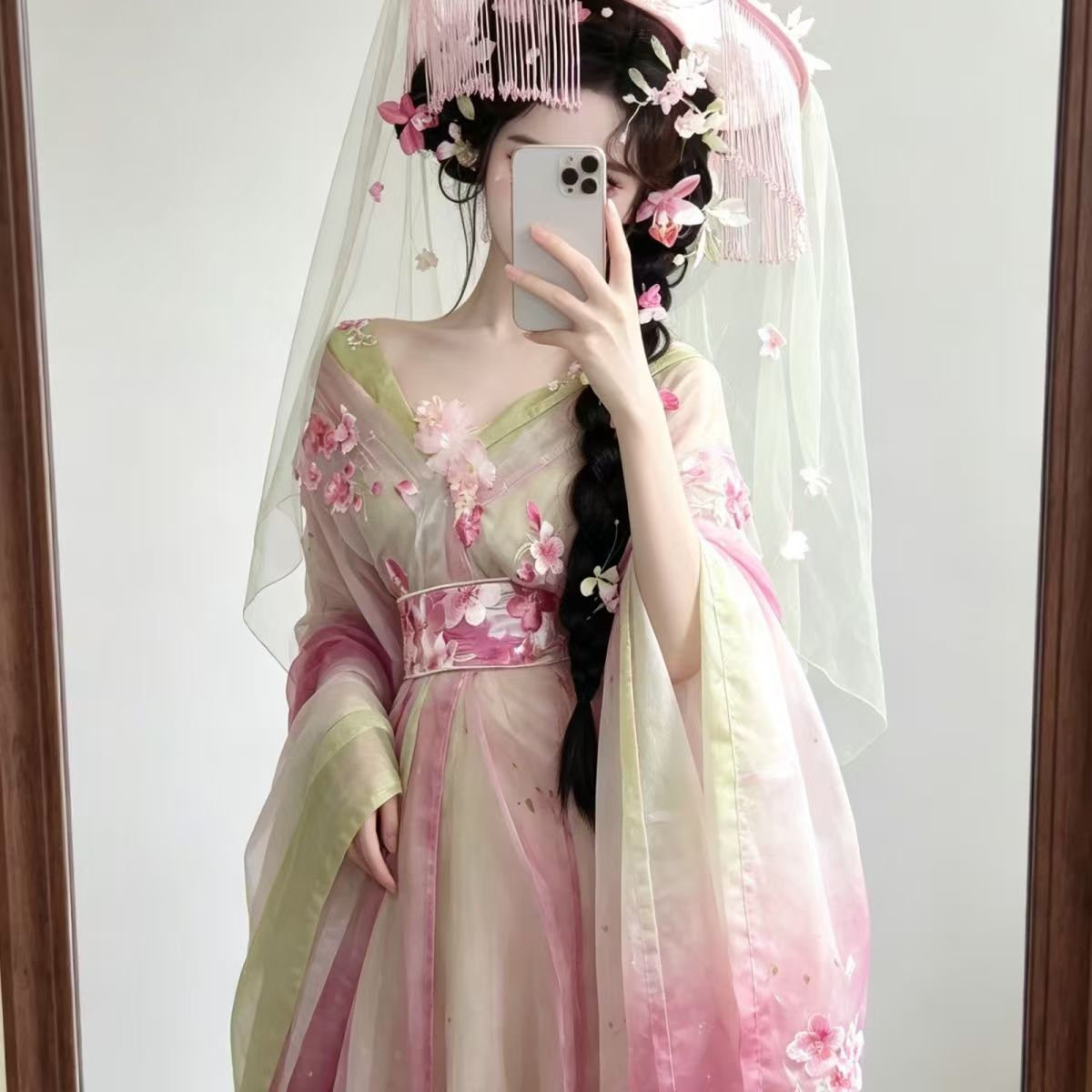 樱魏晋风齐胸重工刺绣汉服