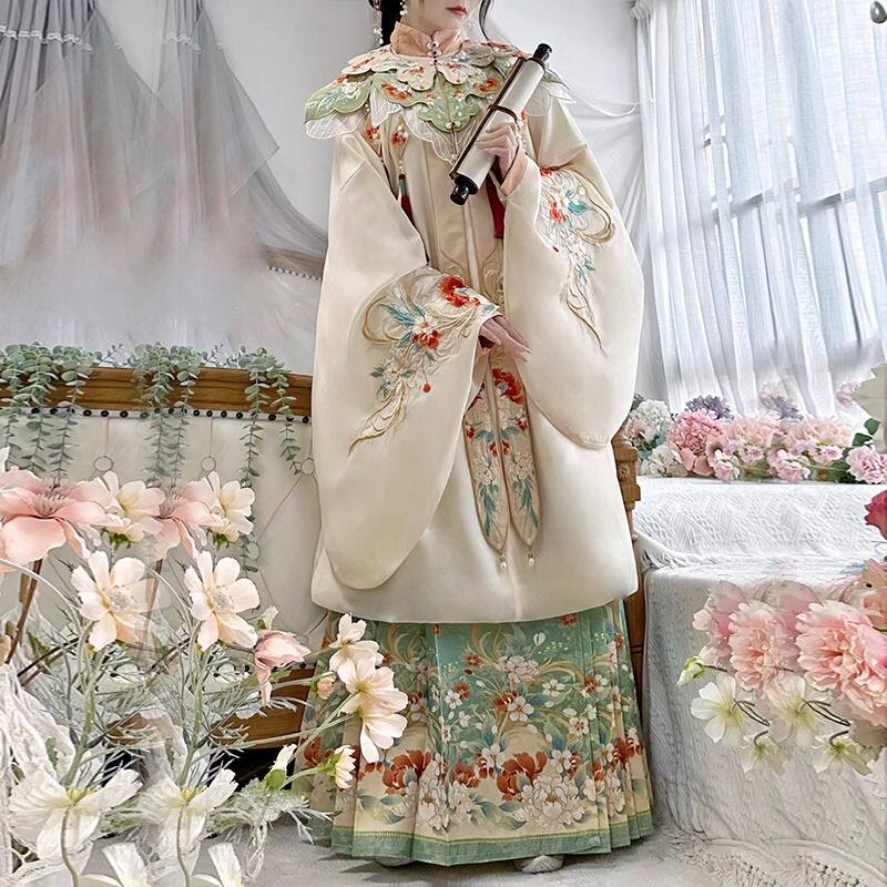 繁花曲明制云肩汉服马面裙套装