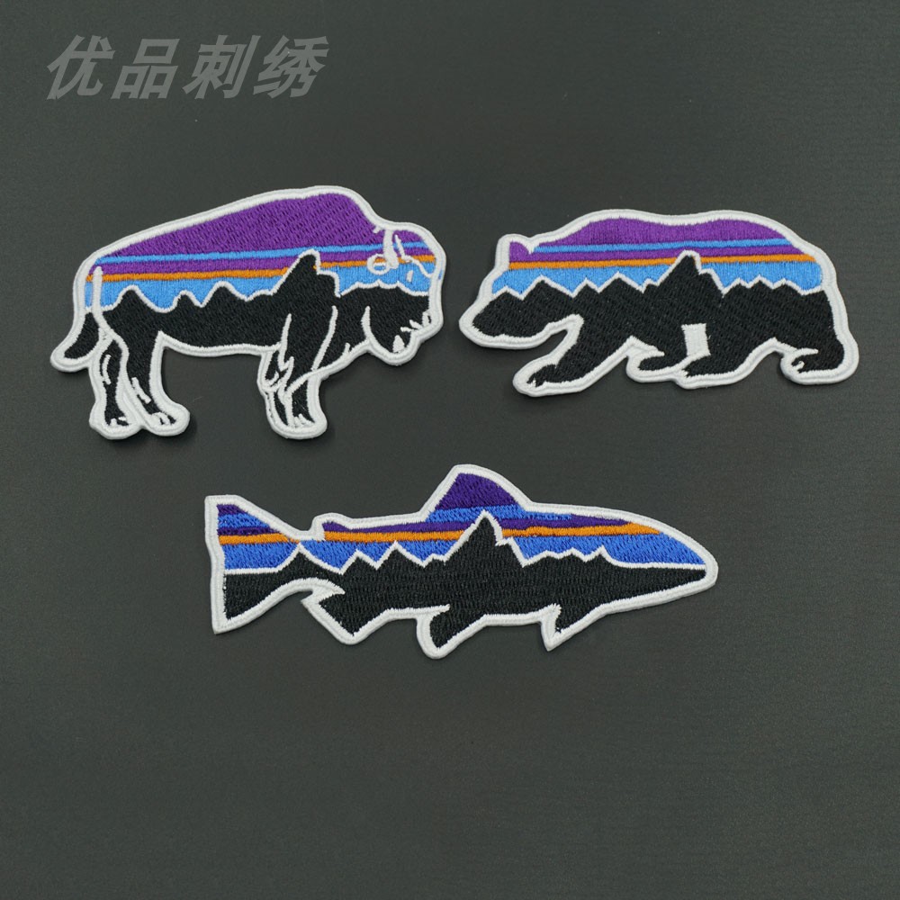 户外运动巴塔动物标志魔术贴章 刺绣布贴个性装饰缝制自粘款