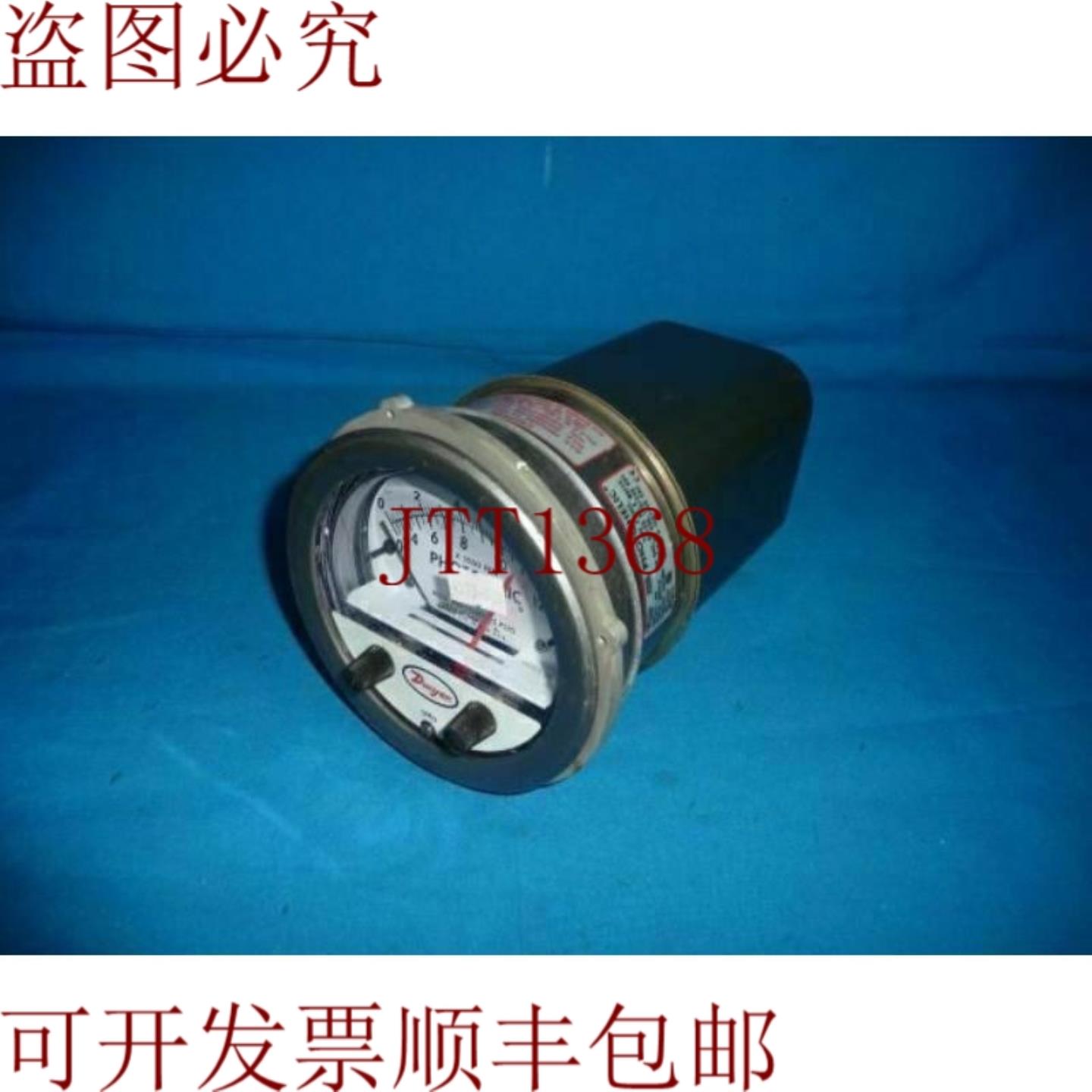 供应Dwyer A 3010AV C 系列 A3000 光线压力开关量表 25PSIG