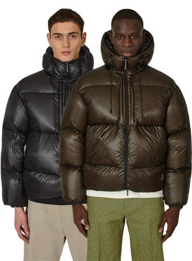 ROA 意大利Heavy Down短款加厚鹅绒填充男士保暖连帽黑色羽绒服