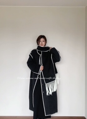 Uncoded黑灰色奢柔羊毛长大衣贝壳刺绣宽松保暖配：围巾KWWW3W296