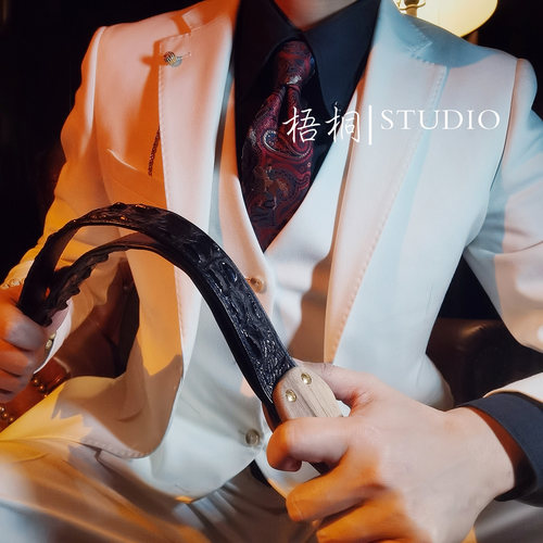 梧桐手工鳄鱼脊骨皮胡桃木手拍