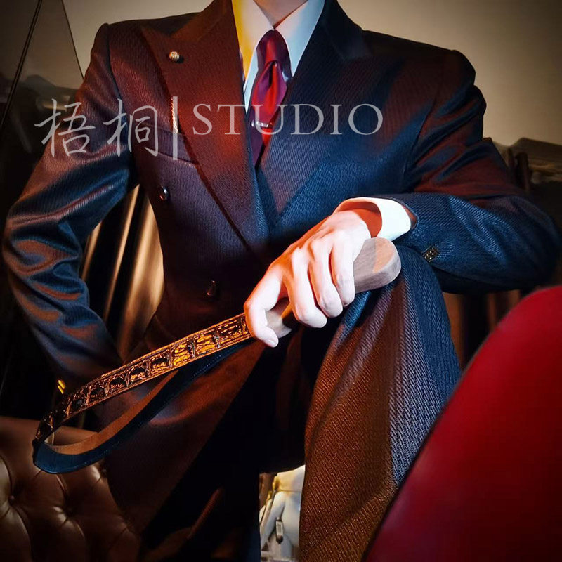 梧桐鳄鱼皮折叠拍时尚皮拍纯手工2025个性礼物cos拍照氛围感道