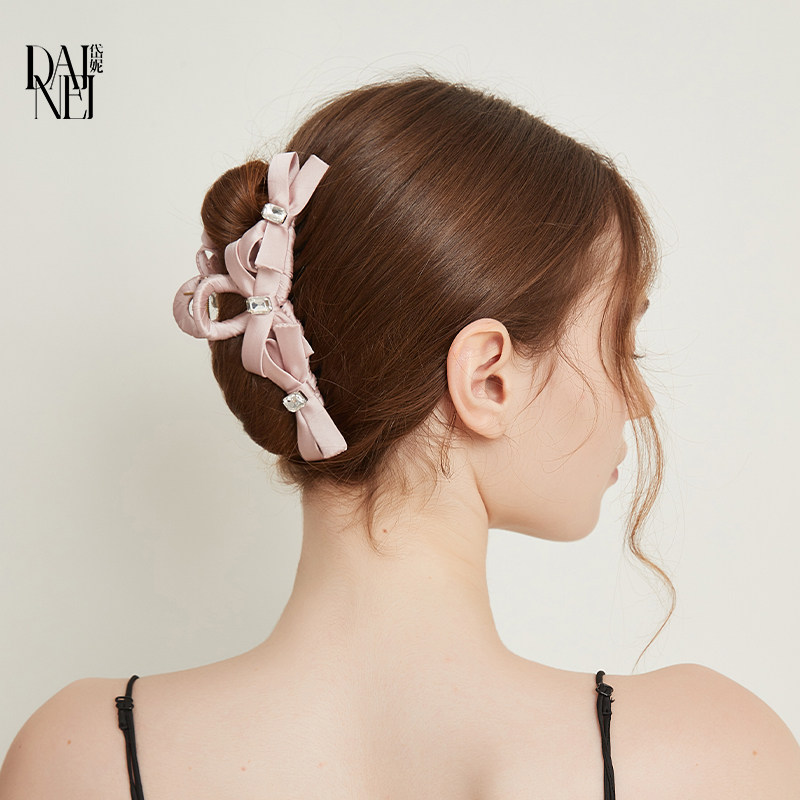 DAINEI岱妮闪钻蝴蝶结抓夹