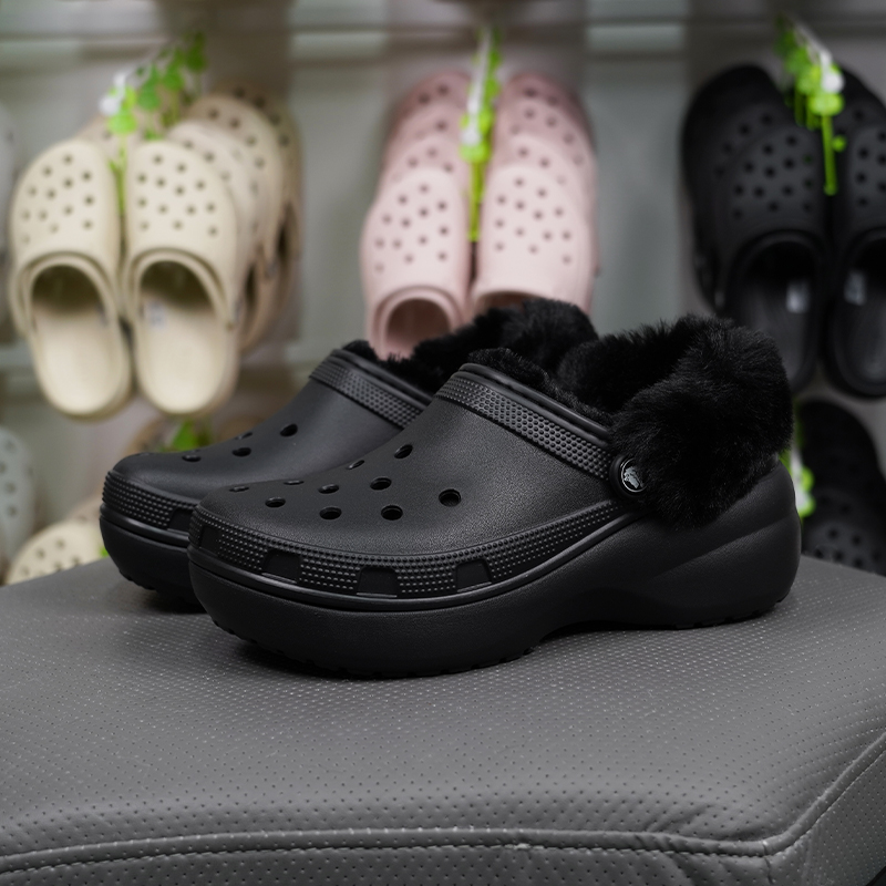 Crocs卡骆驰经典云朵暖绒洞洞鞋