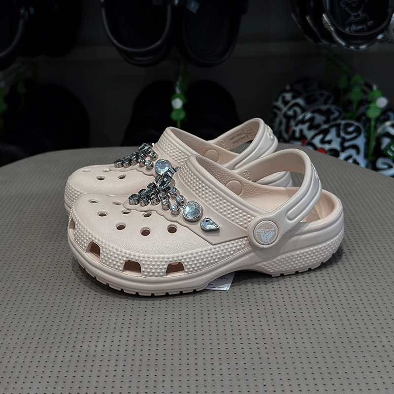 Crocs卡骆驰经典皇冠儿童洞洞鞋户外轻便防滑沙滩凉拖鞋 209756