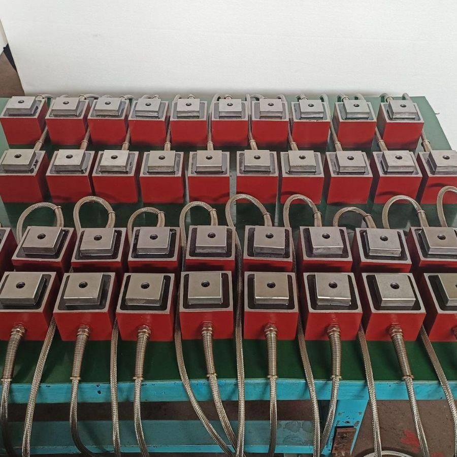 电磁铁300*300 含控制器 含运费不含税