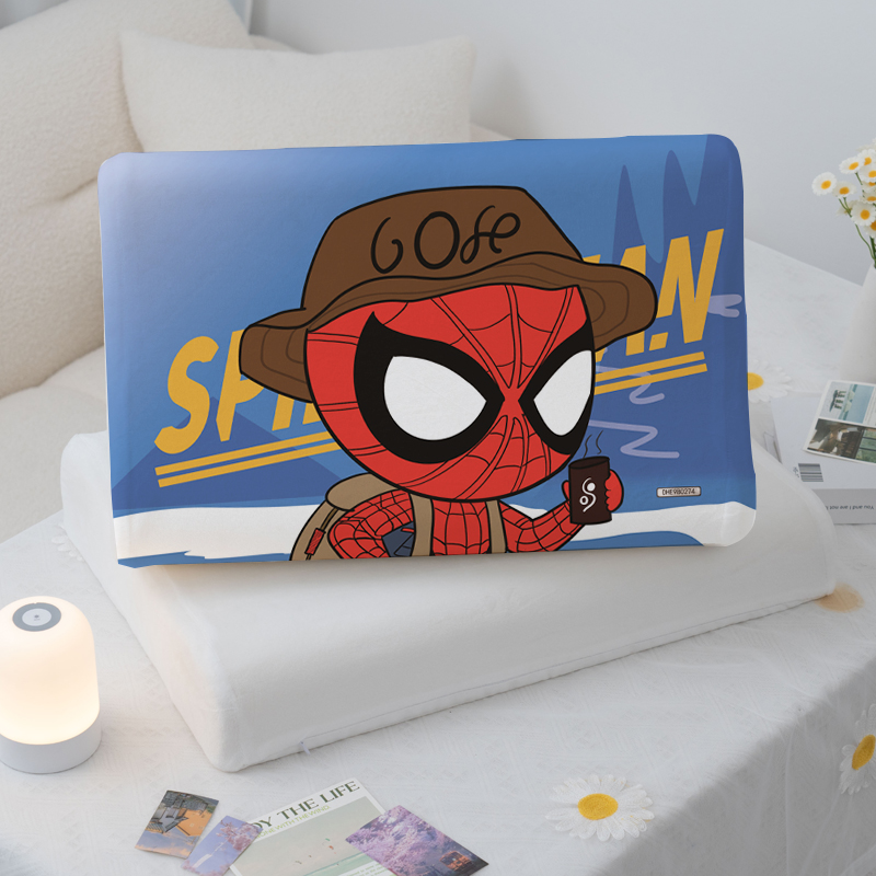 漫威 英雄卡通儿童蜘蛛侠乳胶枕套床上用品牛奶绒专用枕套40x60cm