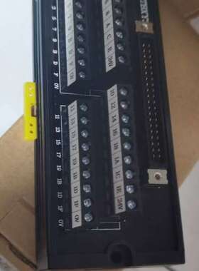 A6TBXY36 端子 两个一起150 议价