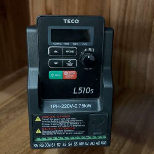 东变频器，L510-201-SH1-N，，议价