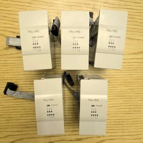 FX3U-1PG 9成新2装机装柜子议价