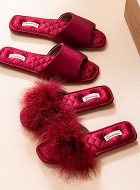 春秋新款红色喜庆洋气本命年伴娘毛毛拖鞋女冬季新娘婚礼晨袍婚鞋