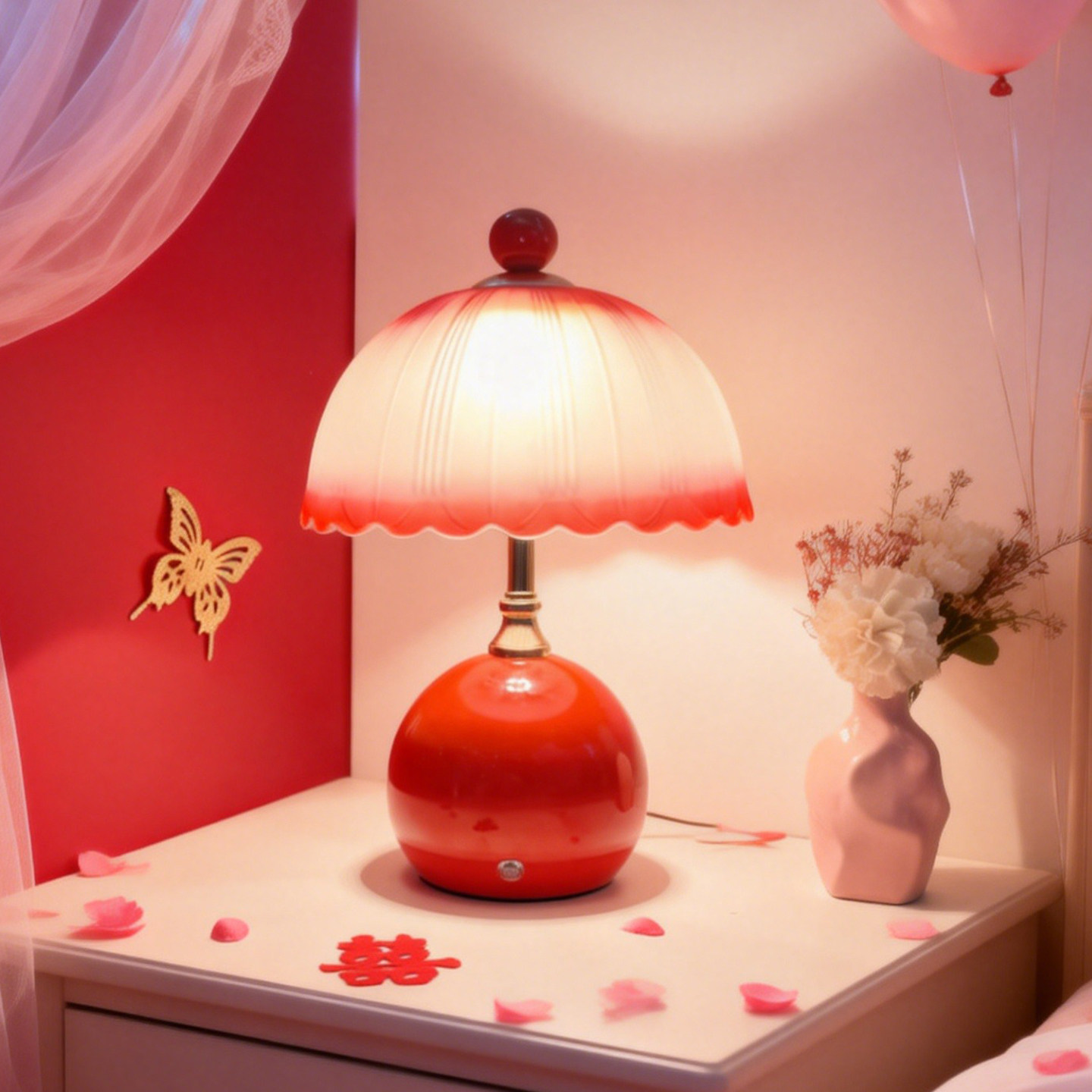 结婚台灯婚房床头灯送新人闺蜜陪嫁长明灯红色创意订婚送礼台灯
