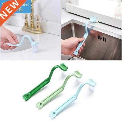 Bathroom artifact frog V-shaped portable plastic toilet clea