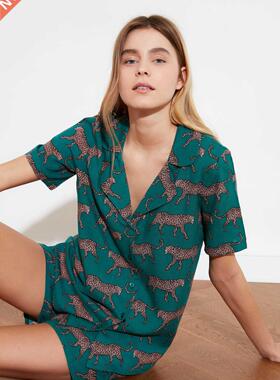 Trendyol Woven Pajamas set THMSS21PT0473