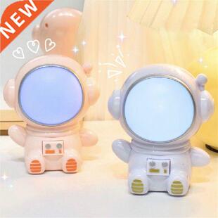 Nig Lig USB Astronaut Lamp Children's Gift LED Nig