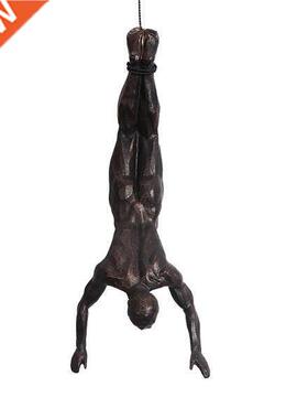 Handmade Global Climbing Man Resin Iron Wire Wall Hanging