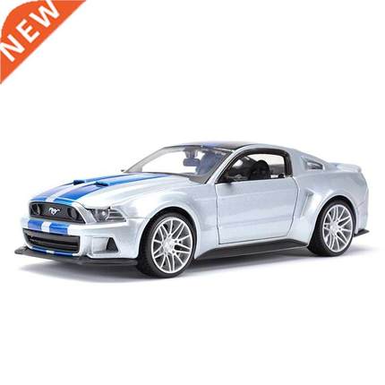 Maisto 1:24 2014 Ford Mustang Set Racer Sports Car Static Di