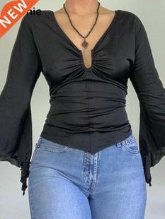 Gitana Vintage Flared Sleeve T Shirt Woman V Neck Slim Crop