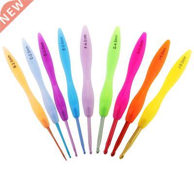 9Pcs Multi Coloured Aluminium Crochet Hooks for Arthritic Ha
