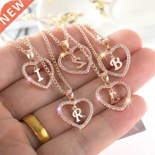 Womens Jewelry Nme Initils Hert Pendnt Necklce 26 Lette