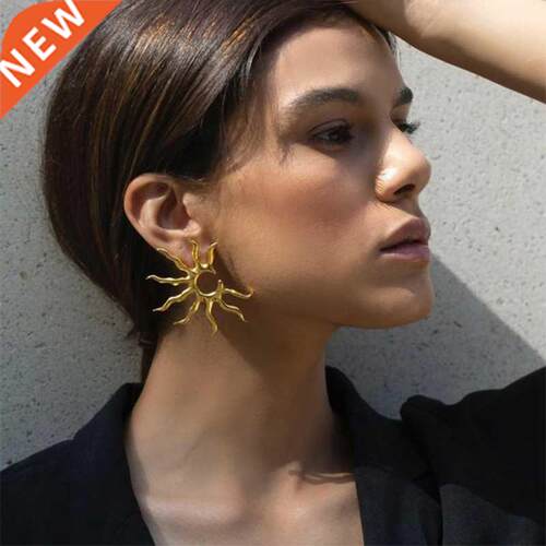 Exaggerated Vintage Drop Earrings for Women Gold colour Dan