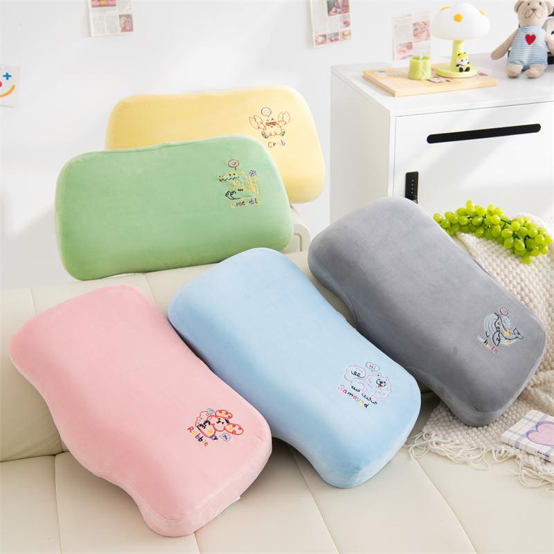 2025新款记忆棉枕芯水晶绒贴布绣0-6-12岁婴幼儿童幼儿园枕头